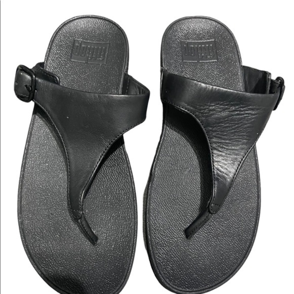 Fit Flops classic black leather sandals size 6
